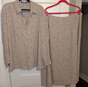 Josephine Chaus Tan Circle Pattern Blouse and Skirt Set